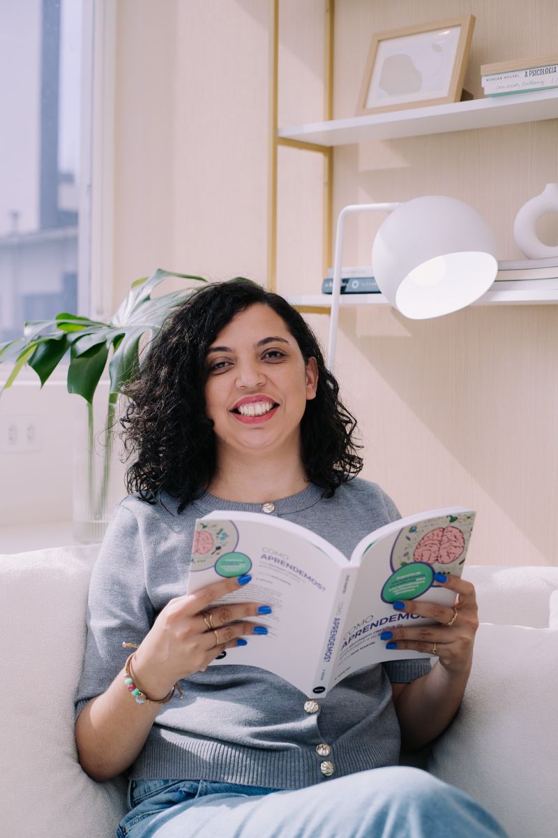 Nangela Lima em um momento de reflexão e recomeço